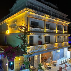 Aura Hotel